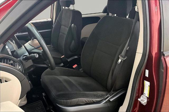 2018 Dodge Grand Caravan - $11,313