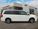 2017 Grand Caravan Thumbnail 5