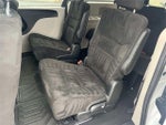 2017 Grand Caravan Thumbnail 12