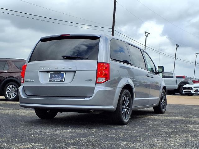 2018 Dodge Grand Caravan - $12,298