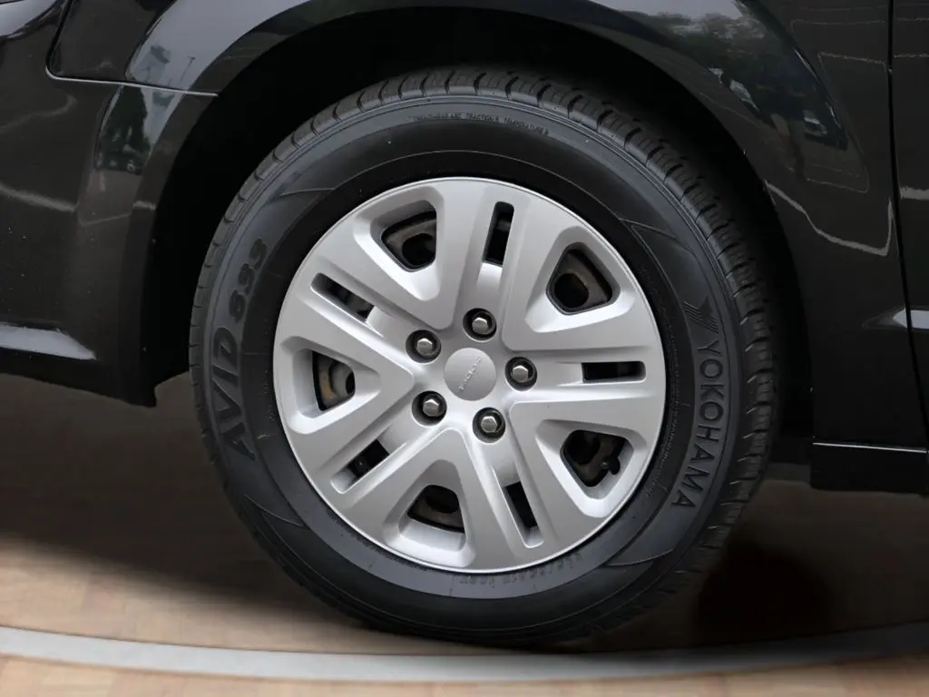 2018 Dodge Grand Caravan - $19,345