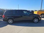 2019 Grand Caravan Thumbnail 3