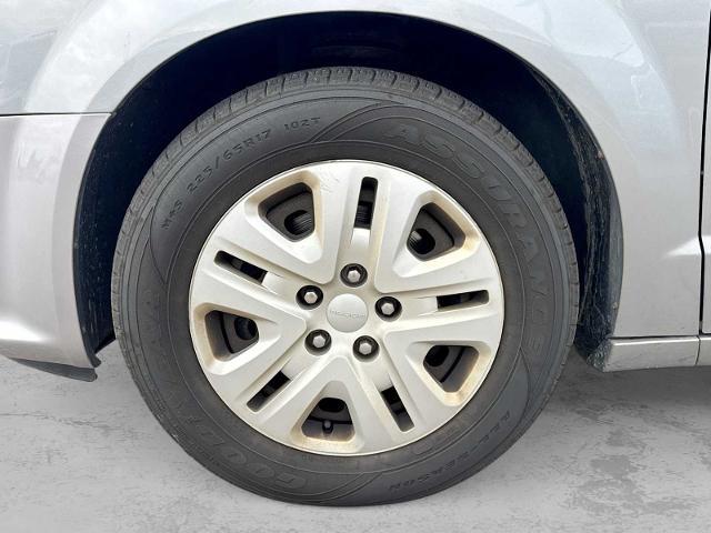 2014 Dodge Grand Caravan - $4,275