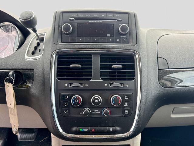 2014 Dodge Grand Caravan - $4,275