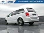 2016 Grand Caravan Thumbnail 33