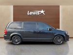 2017 Grand Caravan Thumbnail 5
