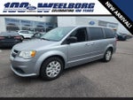 2017 Grand Caravan Thumbnail 1
