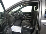 2018 Grand Caravan Thumbnail 24
