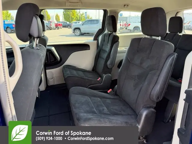 2015 Dodge Grand Caravan - $9,764