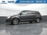 2016 Grand Caravan Thumbnail 40