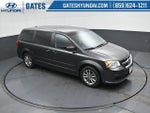 2016 Grand Caravan Thumbnail 45