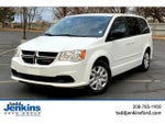 2016 Grand Caravan Thumbnail 1
