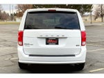 2016 Grand Caravan Thumbnail 4