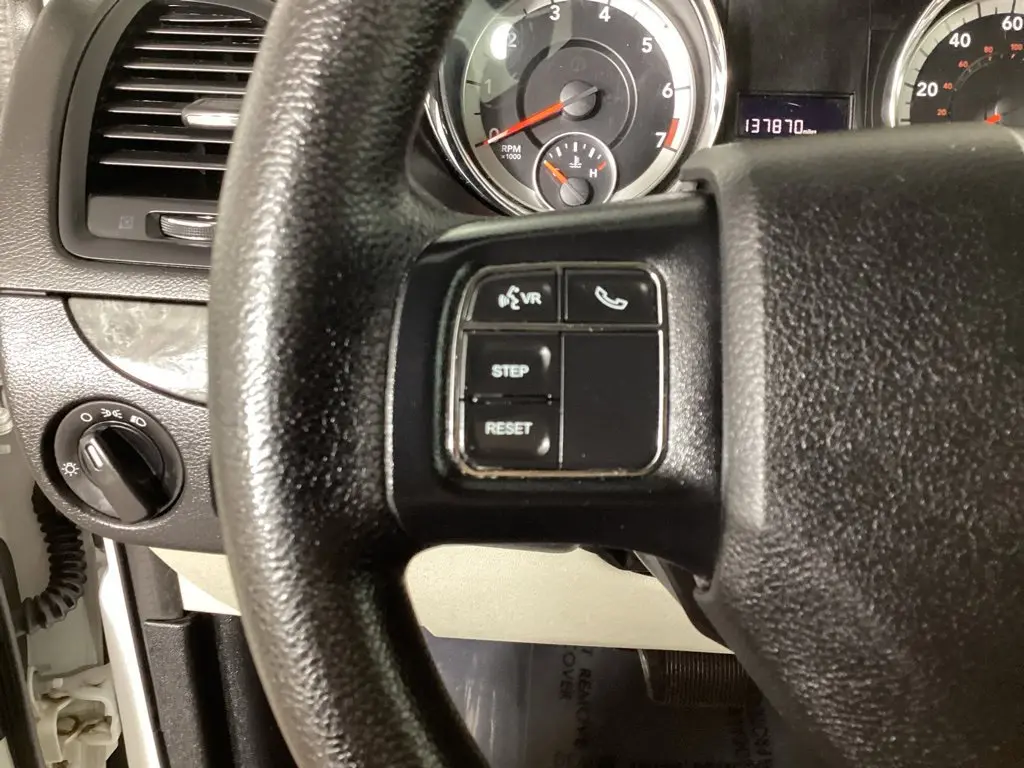 2019 Dodge Grand Caravan - $8,667