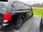 2019 Grand Caravan Thumbnail 6