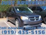2019 Grand Caravan Thumbnail 1
