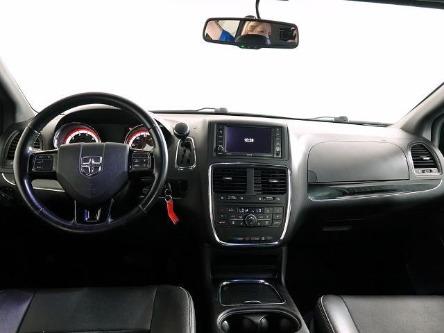 2017 Dodge Grand Caravan - $6,995