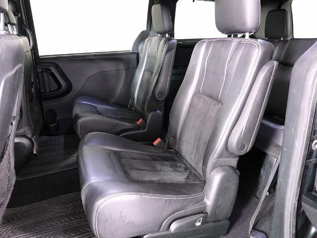 2017 Dodge Grand Caravan - $6,995