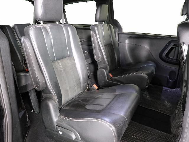 2017 Dodge Grand Caravan - $6,995