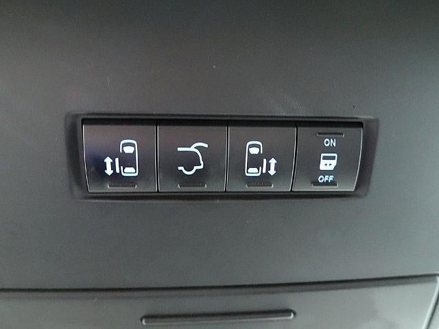 2017 Dodge Grand Caravan - $6,995