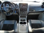 2017 Grand Caravan Thumbnail 10