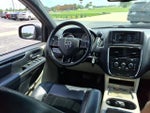 2017 Grand Caravan Thumbnail 6