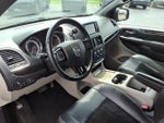 2017 Grand Caravan Thumbnail 16