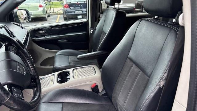 2019 Dodge Grand Caravan SXT 35th Anniversary Edition