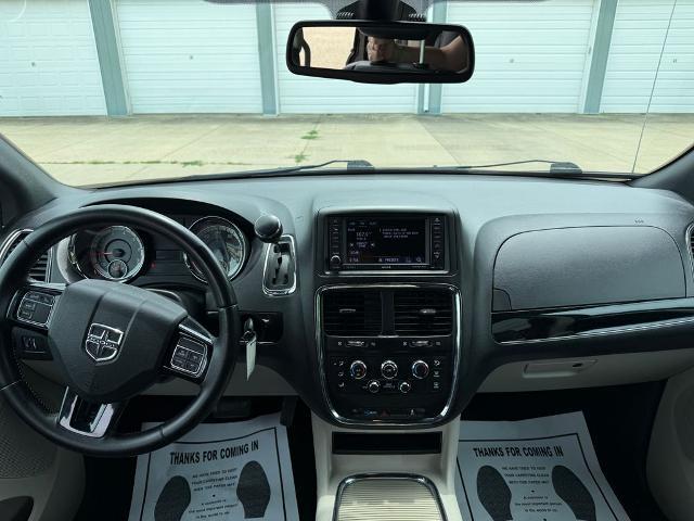 2020 Dodge Grand Caravan - $13,970