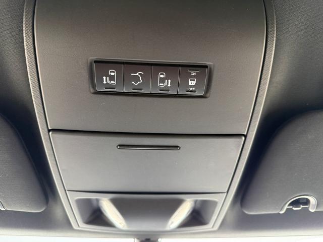 2020 Dodge Grand Caravan - $13,970