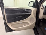 2013 Grand Caravan Thumbnail 18