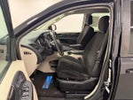 2013 Grand Caravan Thumbnail 19