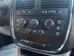 2017 Grand Caravan Thumbnail 5