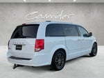 2017 Grand Caravan Thumbnail 13