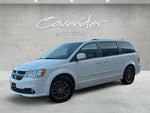 2017 Grand Caravan Thumbnail 19