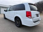 2017 Grand Caravan Thumbnail 7