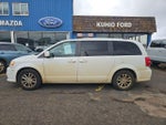 2019 Grand Caravan Thumbnail 2