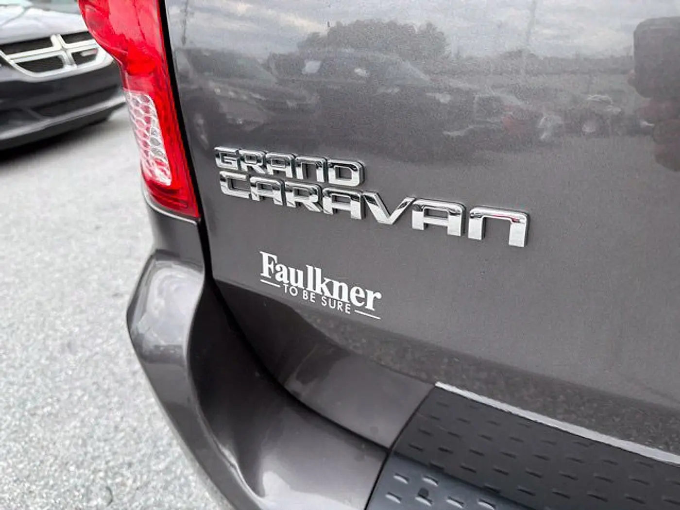 2019 Dodge Grand Caravan - $11,990