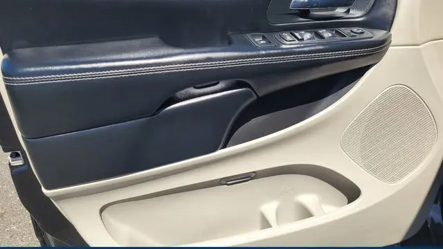2020 Dodge Grand Caravan SXT