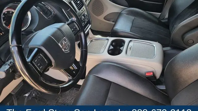 2020 Dodge Grand Caravan SXT