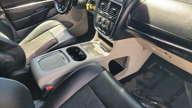 2020 Dodge Grand Caravan SXT