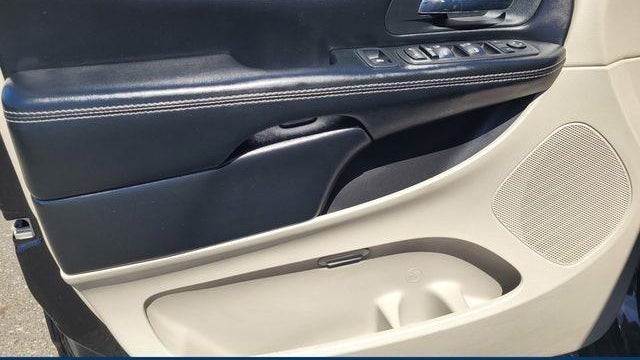 2020 Dodge Grand Caravan SXT