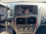 2020 Grand Caravan Thumbnail 16