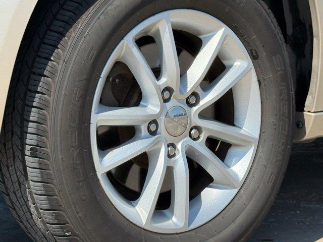 2015 Dodge Grand Caravan - $8,988