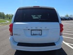 2017 Grand Caravan Thumbnail 9