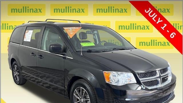 Preowned 2017 Dodge Grand Caravan SXT for Sale