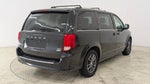 2017 Grand Caravan Thumbnail 6
