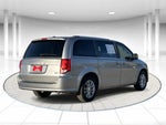 2018 Grand Caravan Thumbnail 2