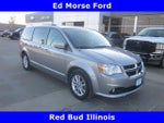 2019 Grand Caravan Thumbnail 1