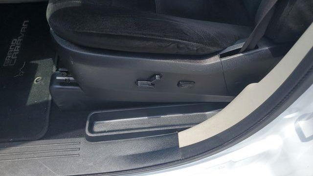 2016 Dodge Grand Caravan SXT Plus